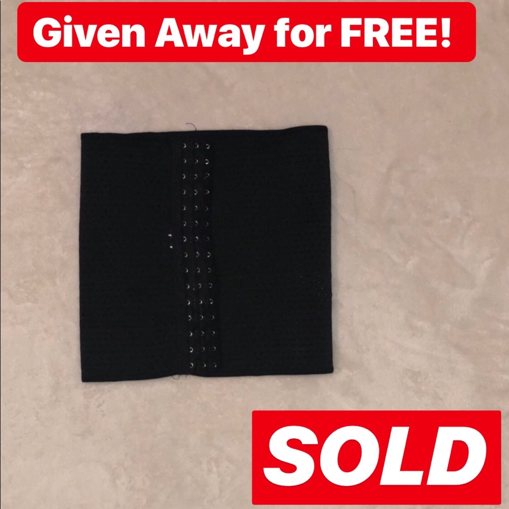 SOLD♥️GIVEAWAY: Black Breathable Waist Trainer